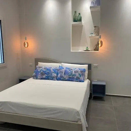 Acquamarina مارينا دي سان فيتو